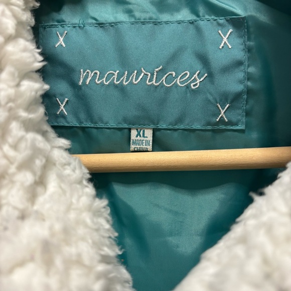 Maurices Teal Puffer Vest with White Sherpa Lining - Picture 2 of 4
